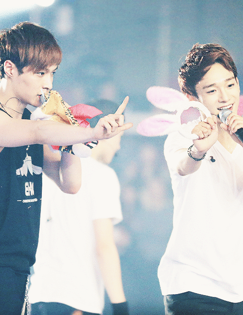 Ayabo_2227's tweet photo. まじPromise作ったレイチェン大好きです
Promise 만든 레이첸 사랑 해요
#レイチェン #Promise #약속 #exo2014 #레이첸 #레이 #첸 https://t.co/U3vPIx0KcA