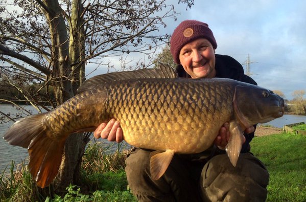 L2FCarpAcademy's tweet photo. Looks like the warm December weather is paying off for @chemo_AvidCarp #topangler #2in2 #carp #carpessex #learn2fish https://t.co/Tgdzx0DSkR