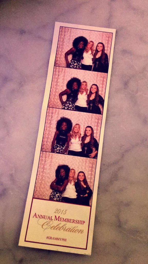 valeriexx0's tweet image. #GrammysPhilly #PhillyChapter