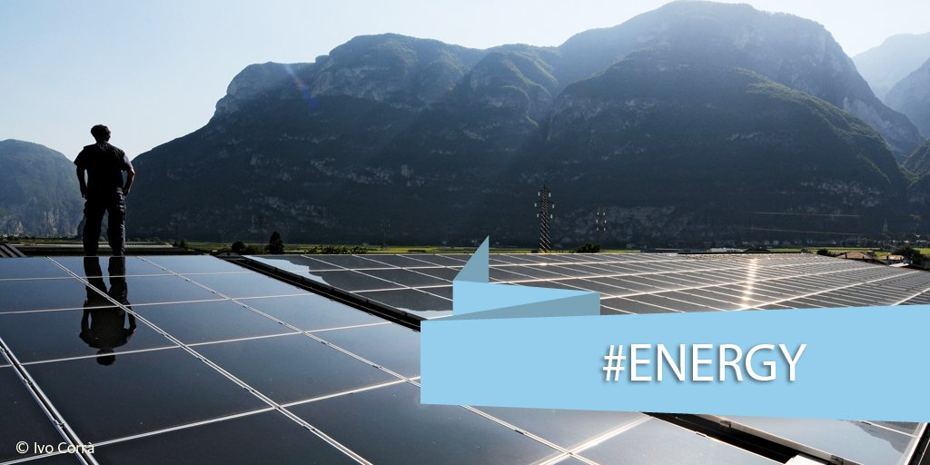 #Solarkataster der #EURAC ermittelt Sonnenenergiepotential jedes Daches in ganz Südtirol. #GreenRegion