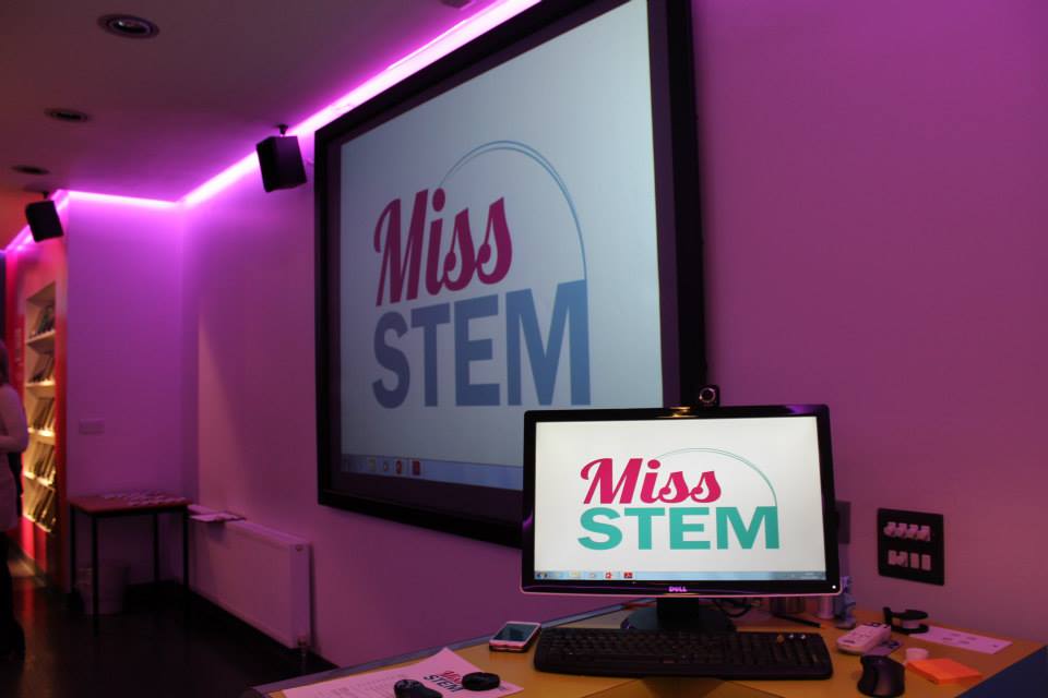 glowmetrics's tweet photo. Had an enjoyable morning talking Digital Analytics to #MissSTEM students @STEMCentre this morning! #missSTEM #STEM https://t.co/LeQisrulIa