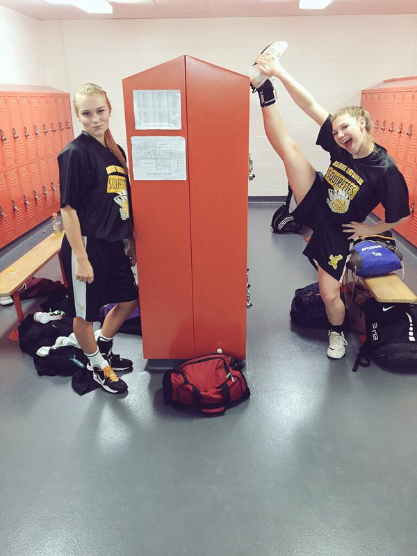 ethangelista's tweet image. name brand vs. great value