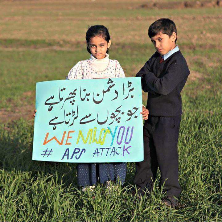 khybernews247's tweet photo. #ہم_نہیں_بھولیں_گے #APS #neverforget #neveragain #Attack #Peshawar #CantForgetAPSMartyrs #InMemoryOfMartyrs https://t.co/YB3rB7FAWO