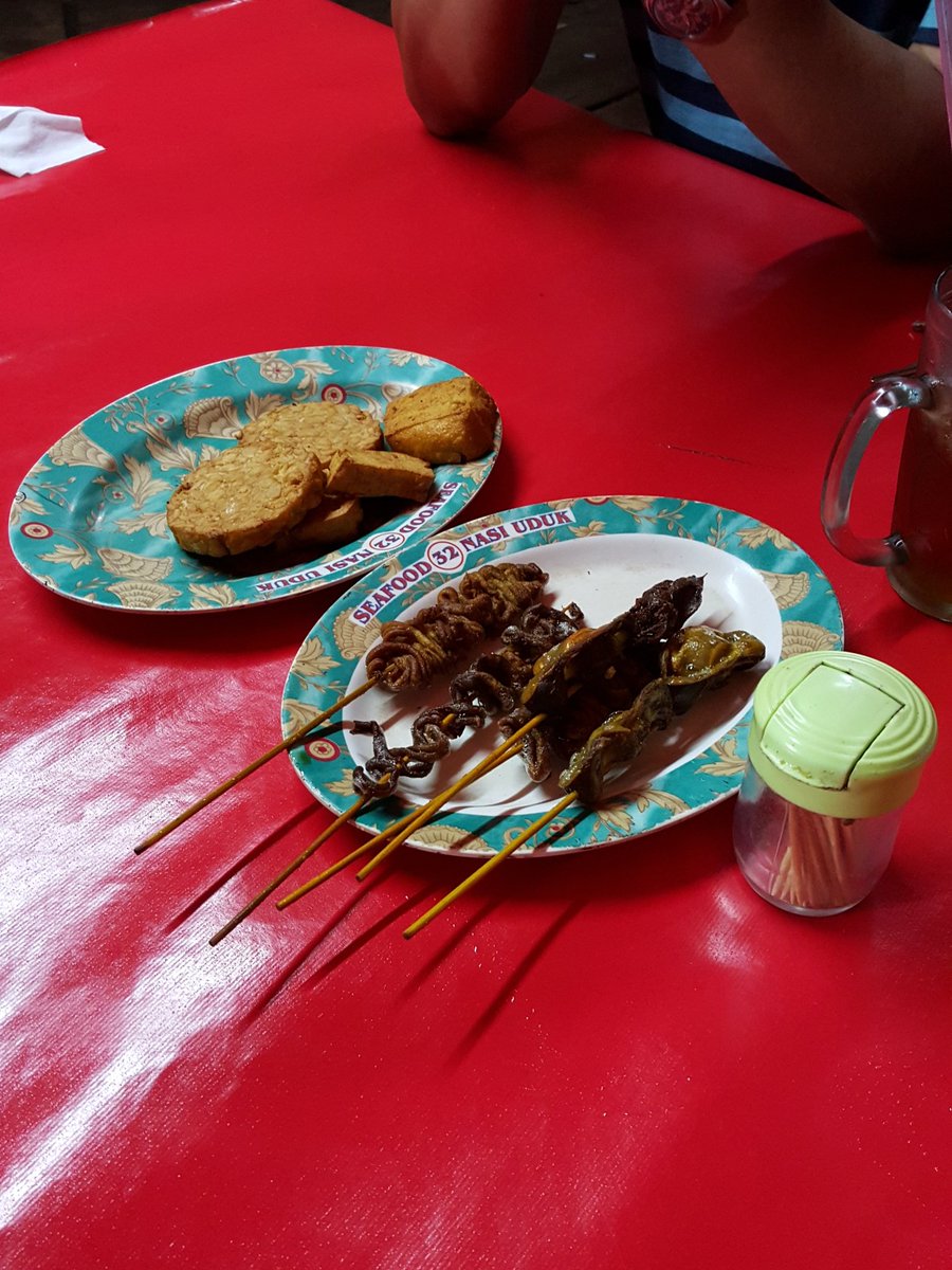 ainoristeff's tweet photo. Night snack~ 🙊 https://t.co/FesOTizN3o