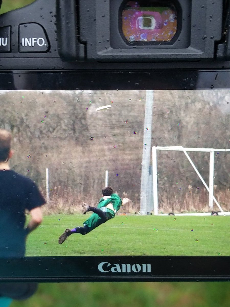 amazoniangurll's tweet photo. Another nice bid by brad... @AndreiMandzuk @BangorUltimate https://t.co/S5xRX8D3Bt