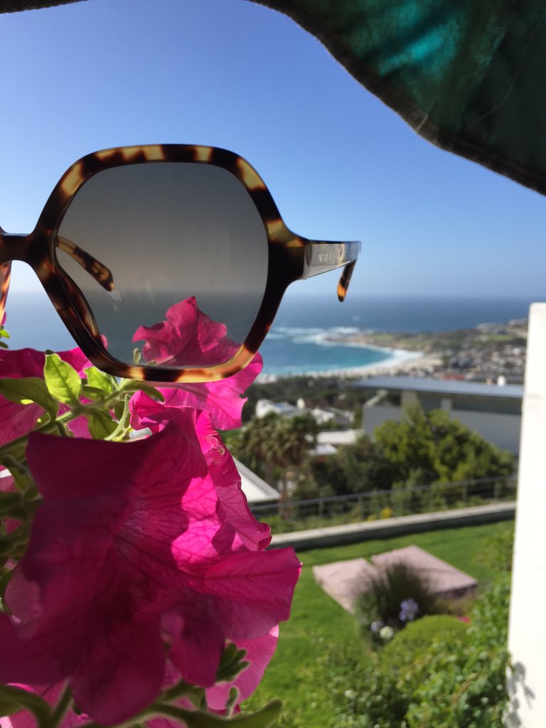 Sam (@cafeducap) on Twitter photo I'm in love #prada #sunglasshutsa I'm in love #prada #sunglasshutsa