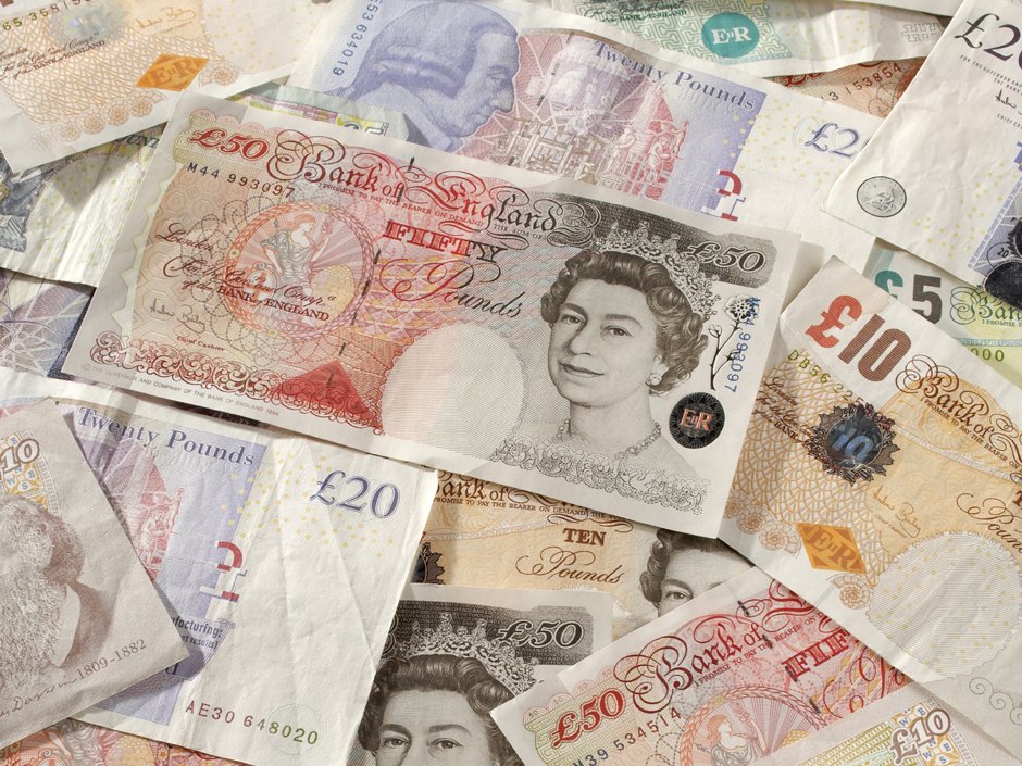 Brits holding off on Christmas food shop means £6.4bn bonanza fortnight for supermarkets(£) bit.ly/223YYmD