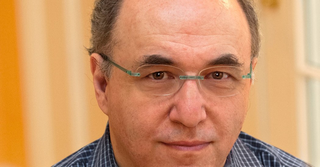 howcomevolution's tweet image. nyti.ms/1m70Utv Open source-rörelsen för allting närmre, gör det mer tillgängligt och lättare.