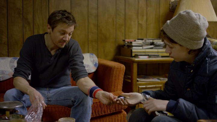 UnofficialJR_PR's tweet photo. #DirectorsOpinion @LouisCK on @Renner4Real and his stint on @LouieFX via @jerleerennercom https://t.co/2wioTp583k https://t.co/K0Gs0IQCXW