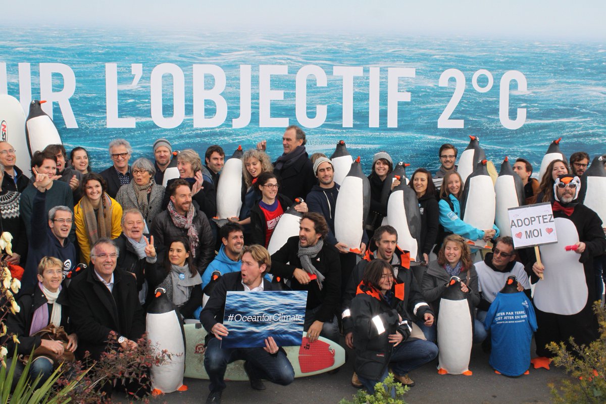 surfridereurope's tweet photo. Les océans ont été entendus! Retour sur la #COP21 sur notre blog #OceanForClimate https://t.co/hZM1cjSvwA https://t.co/p0TUaXNraA