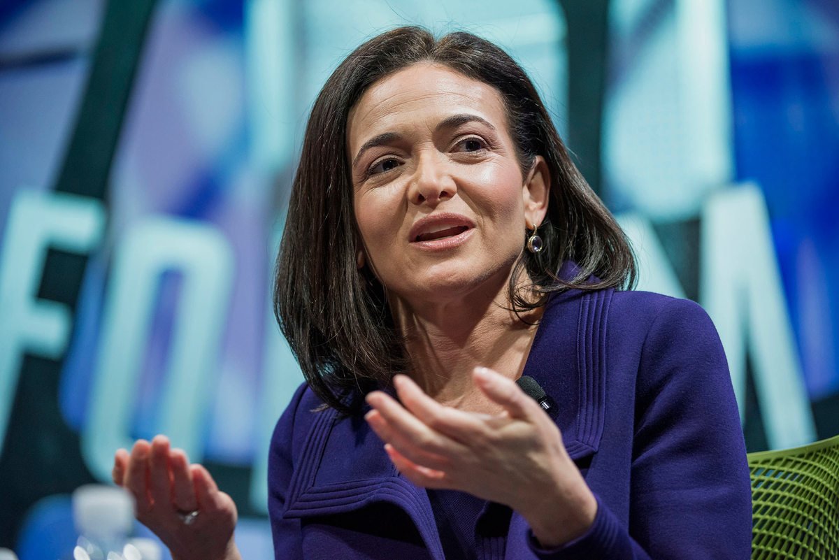 business's tweet photo. Sheryl Sandberg says MBAs aren't necessary or important for working in the tech industry https://t.co/xGaOWvDsm4 https://t.co/bRfFmDiLlr