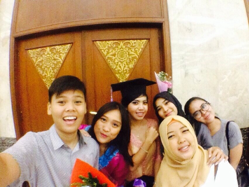 Graduation sista !!@rahmadesna