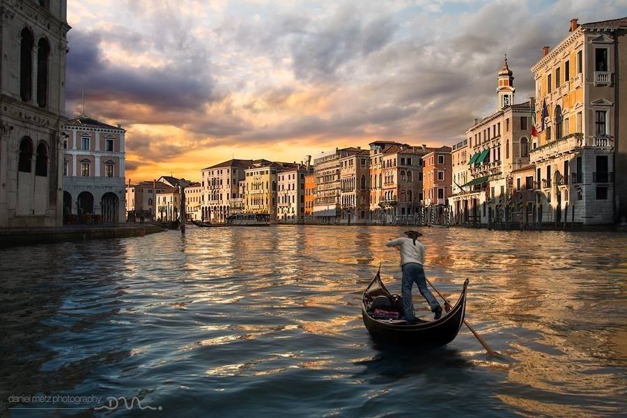 Silviadomi222g's tweet photo. Venecia 
@hna631 @voicara @anetanggerang @MARIALUISAMAR5 @chambers_minnie @henrirouen @trcas @nico_gaia https://t.co/EatfupOksZ