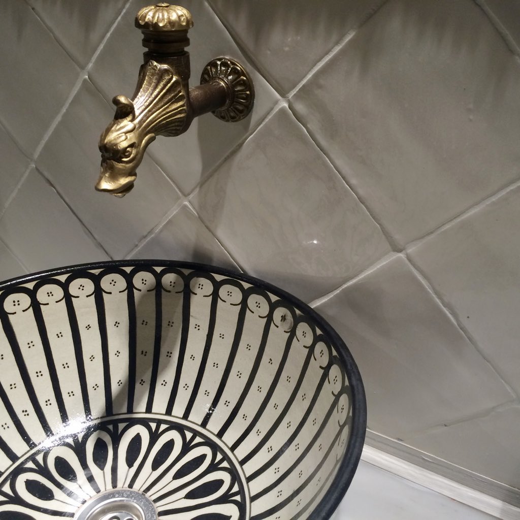 Con cada detalle marcamos la diferencia.. #deco #details #restaurant #barcelona