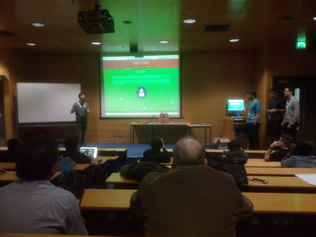 jpbowen's tweet photo. @DrLancaster you are very welcome and thank you for the pizza #MicroHack https://t.co/TOyCNxgXf4