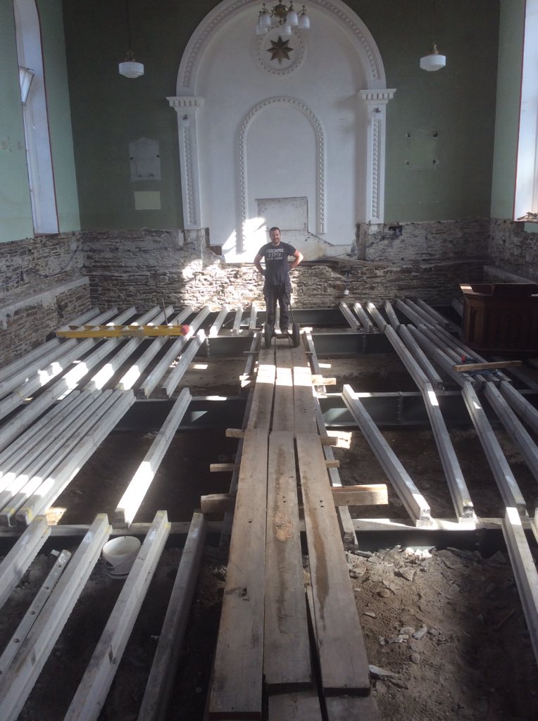 Yn y dechreuad#yagym#allgoborth#cinema#theatre