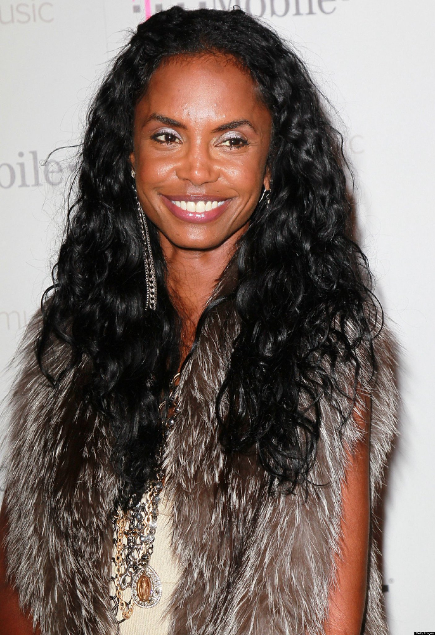  on with wishes Kim Porter a happy birthday! 