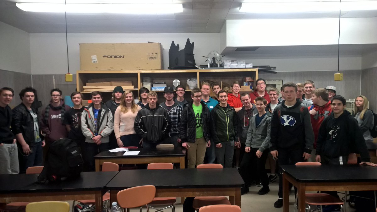 goyuix's tweet image. Great morning with the Principles of Engineering class at @ViewmontHS - Thanks for letting me introduce #RobotC!