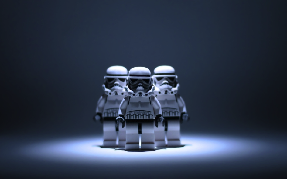 avosbox's tweet photo. // #StarWars // Les #Box sont passées du côté obscur de la force ! Et vous ?  🤖 https://t.co/uyKhTiAfqU 🤖 https://t.co/UtAJa481E9