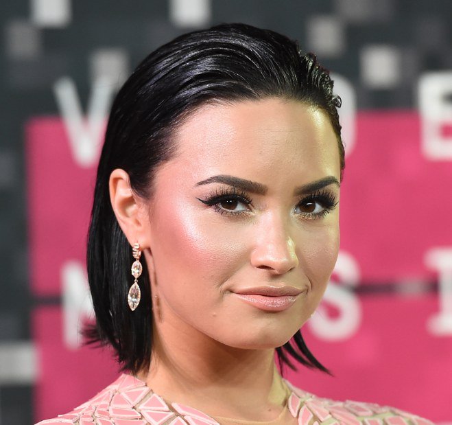 studio8Mgta's tweet image. Labios nude, el maquillaje preferido de las celebrities ow.ly/VR1cZ