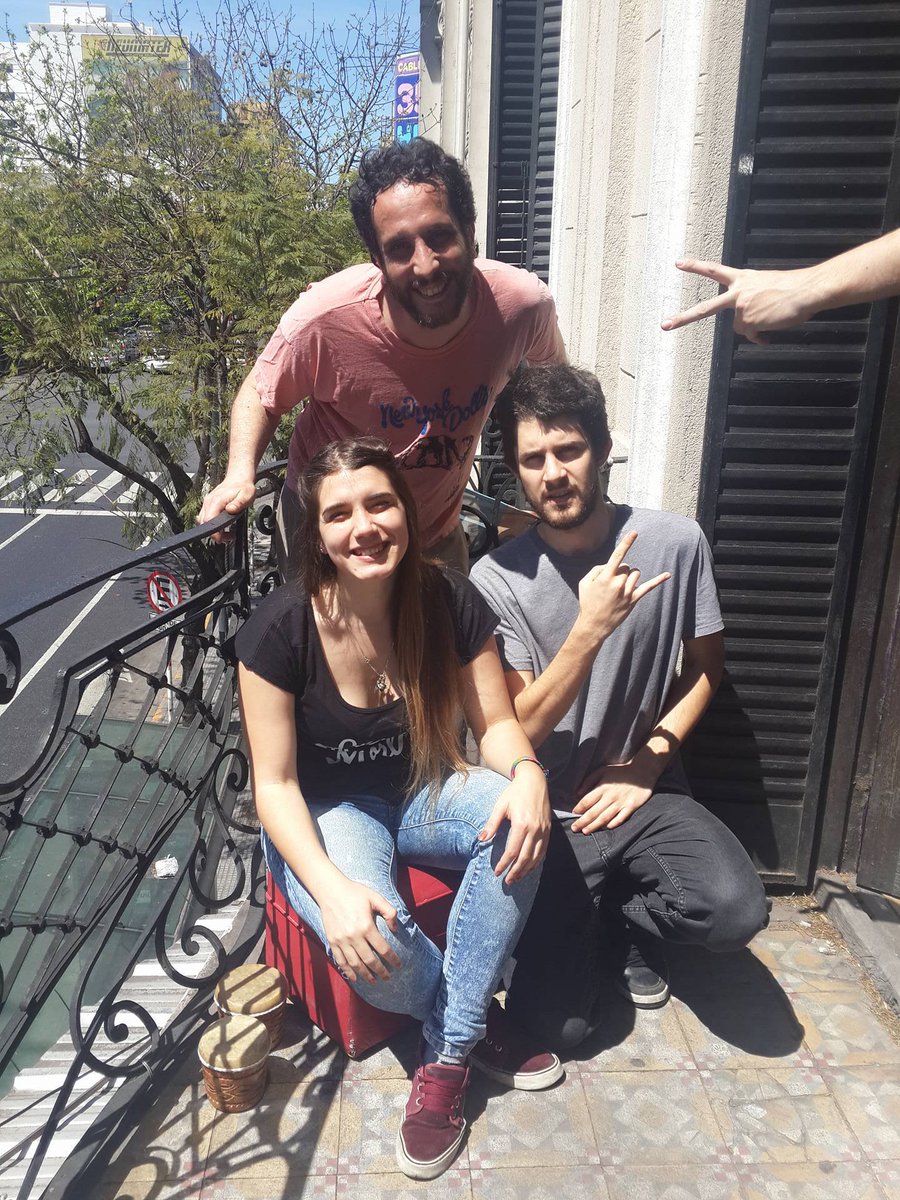 milcuatro16's tweet photo. YAA! Sintonizá un nuevo programa. Ya son los últimos
Toda la actualidad
#BuenMiercoles
#OjalaQueNo se acabe nunca https://t.co/5zHC0bhCfF