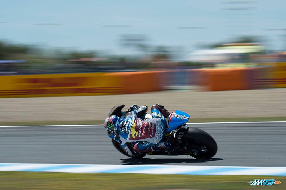 bluesquad73's tweet photo. El GP de Jerez fue el 1º de @alexmarquez73 en casa con su #Moto2. Fue 5º y estuvimos allí para animarlo!!! #AM2015 https://t.co/22YZZW7sgG