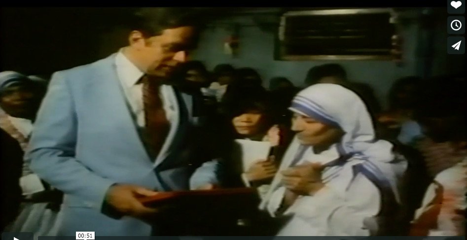 1981: #MotherTeresa awarded Bellarmine Medal in India.
1982: she visited campus. 
VIDEO: bellarmine.edu/motherteresa/