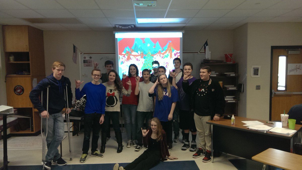 MBHSDebate's tweet image. 3rd Period Varsity Debate Class Picture.