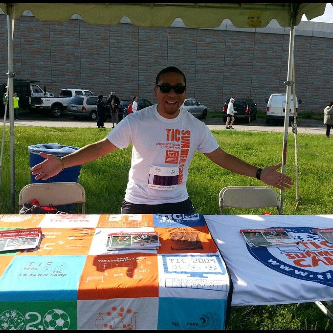 TIC_Camp's tweet photo. #wellnesswednesday flashback to @GOTRDC spring 5k last year! #campcountdown 186 #daysuntilcamp https://t.co/WfGSbhhBaV