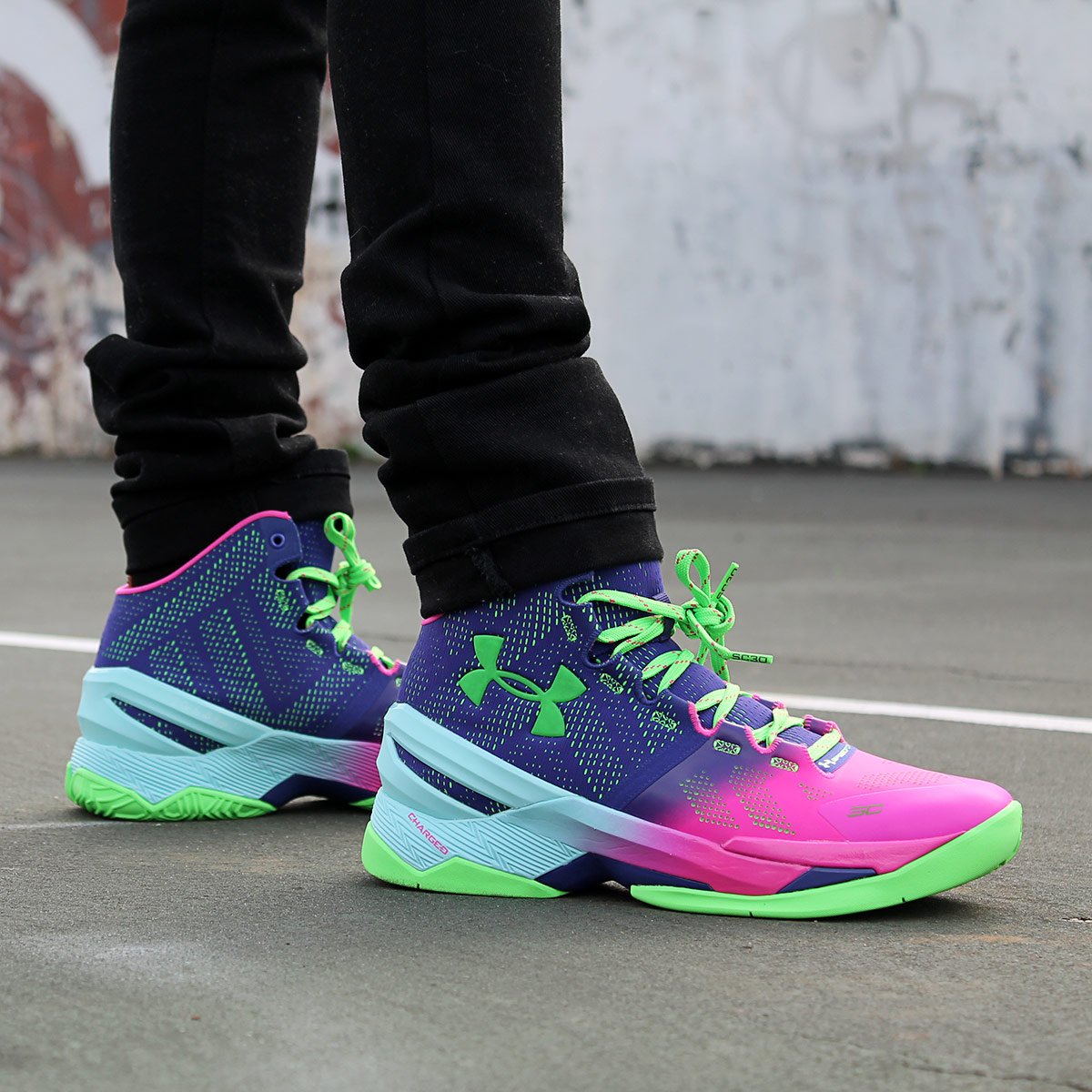 curry 2 northern lights