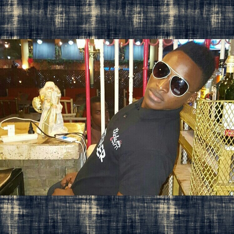 PeeTolo's tweet image. 