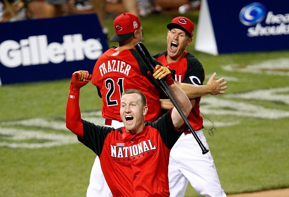 MLBNetwork's tweet photo. #HRDerby Champ @FlavaFraz21 is headed to the @WhiteSox! RETWEET for a shot at a @sluggernation #ASG bat collection! https://t.co/1MqXx9wsB1