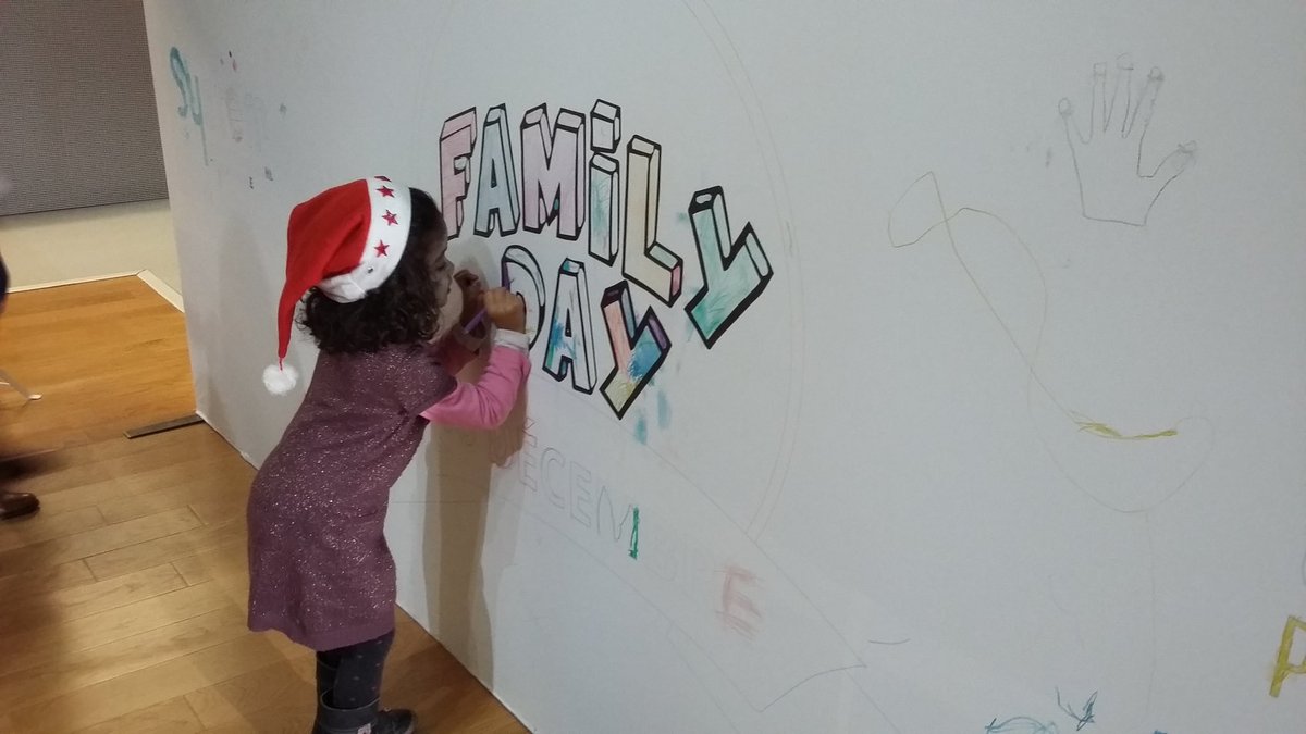 NabilBouzerna's tweet photo. Merci @IRTSystemX pour le #fday15 ! Sophia et Noam https://t.co/C1mvFsKbZB