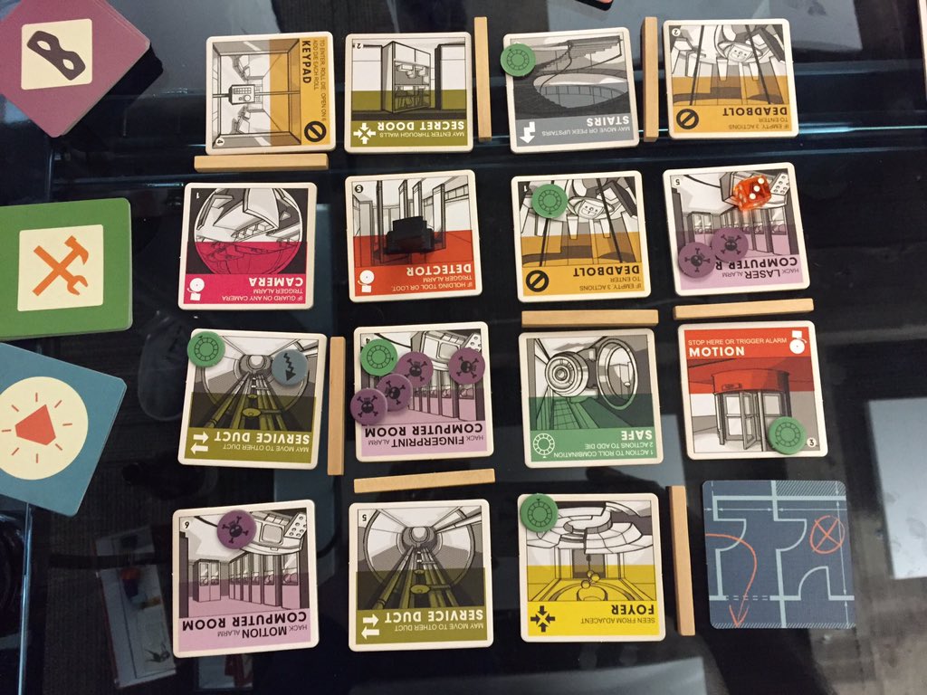 Fun game of <a href="/tfowers/">Tim Fowers</a>'s Burgle Bros last night, even after @Killermarmot accidentally started us w/ berserker guards.