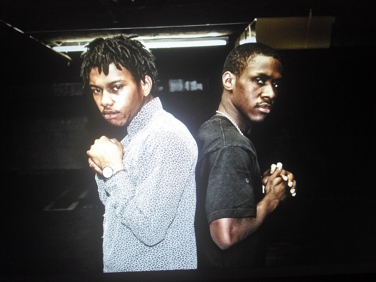 Young_Chasers16's tweet image. Back to back