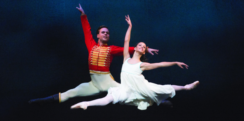 Who'll be joining us for #ROHnutcracker in cinemas tonight, and from where in the world?

roh.org.uk/news/the-nutcr… ^C