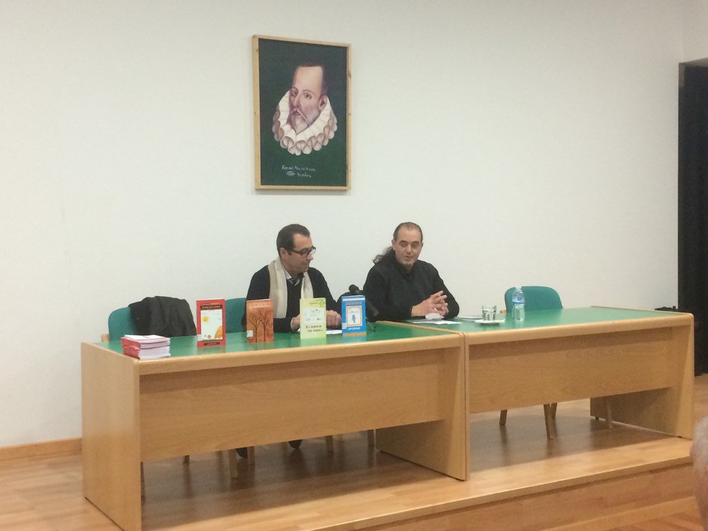 educatoried's tweet photo. Ahora mismo presentacion del libro "Segundo Cancionario" de Juan Chirveches #educatori https://t.co/LEUqlSUscm