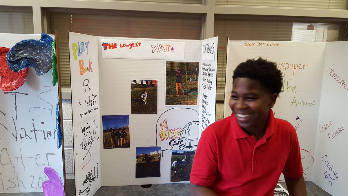 DCPSCompetes's tweet photo. 8th graders taught 6th graders how to write football routes in their enrichment cluster @SEMatSOUSA @SousaMS_DCPS https://t.co/ql3O1uuPfu