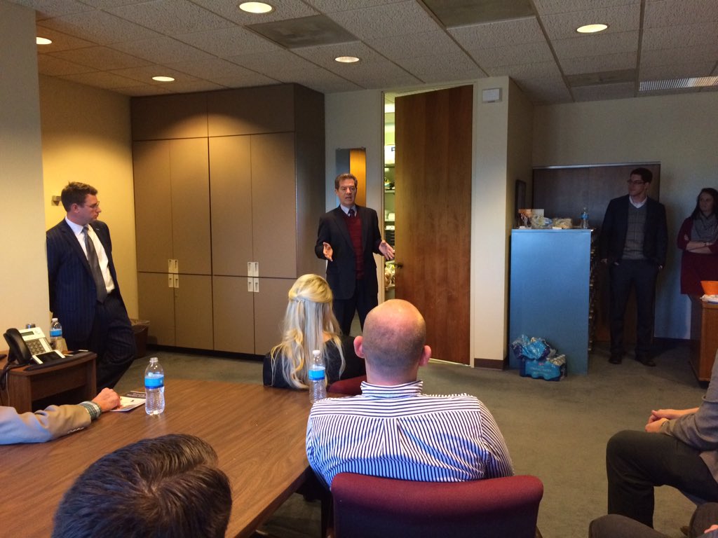 KansasYR's tweet photo. Great Mix &amp; Mingle event with #KS @govsambrownback! #GOP #YR #KYR https://t.co/OMecjB8F0A