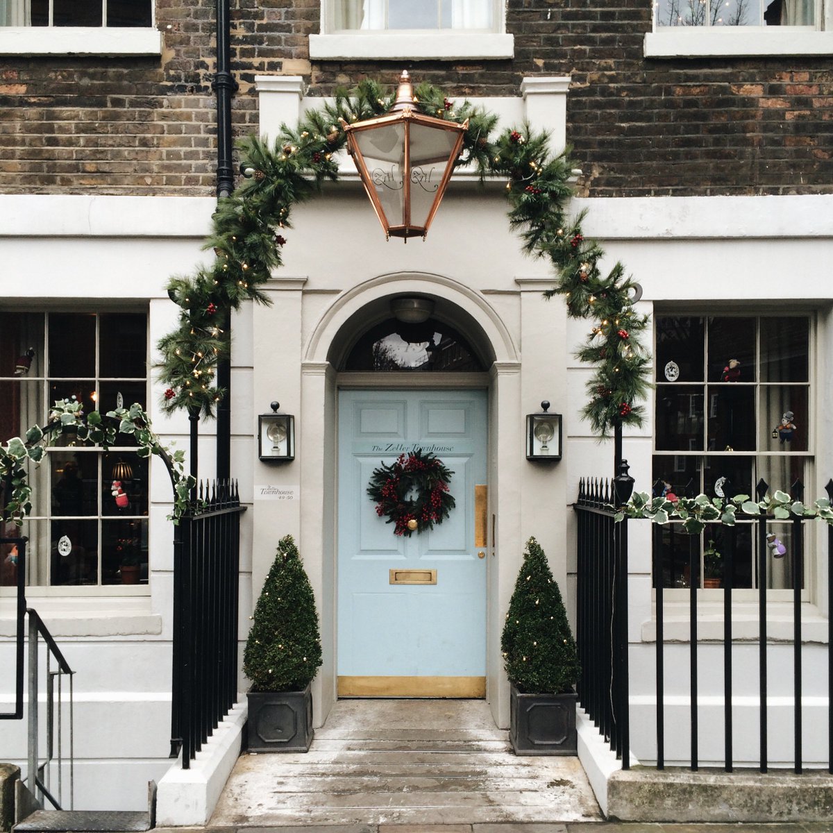 EventbriteGB's tweet photo. Today is the first #EventBITE festive food & drink takeover! Visit our Instagram for more - https://t.co/YTqSSQC9zk https://t.co/PDXNS6rzX2
