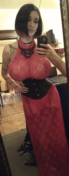 I can't believe #Christmas is already next week!I have a very #glamour set coming for you on https://t<a href="/tag/christmas"class="tags">#Christmas</a><a href="/tag/glamour"class="tags"><span>#glamour</span></a>