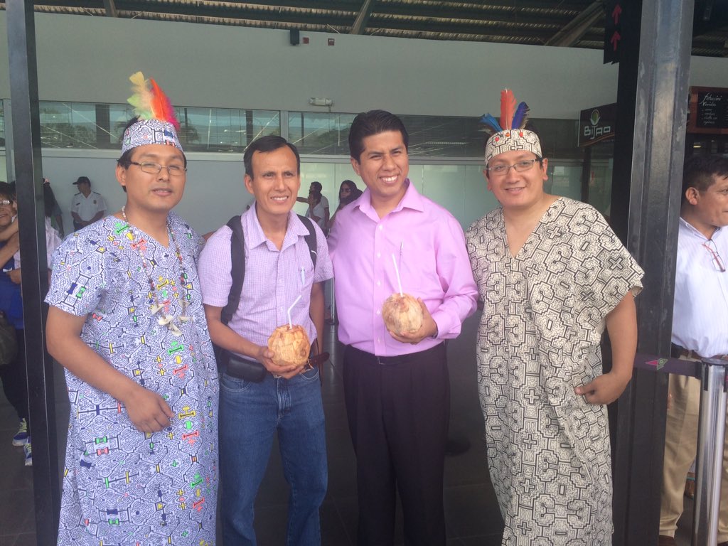 AdventistasMOP's tweet photo. Bienvenido @PrCarranza a la #MOP #Pucallpa. Dios bendiga su ministerio! https://t.co/0vnJ0kB7xR