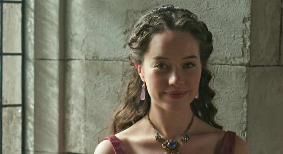 Happy 27th birthday to and star Anna Popplewell! 