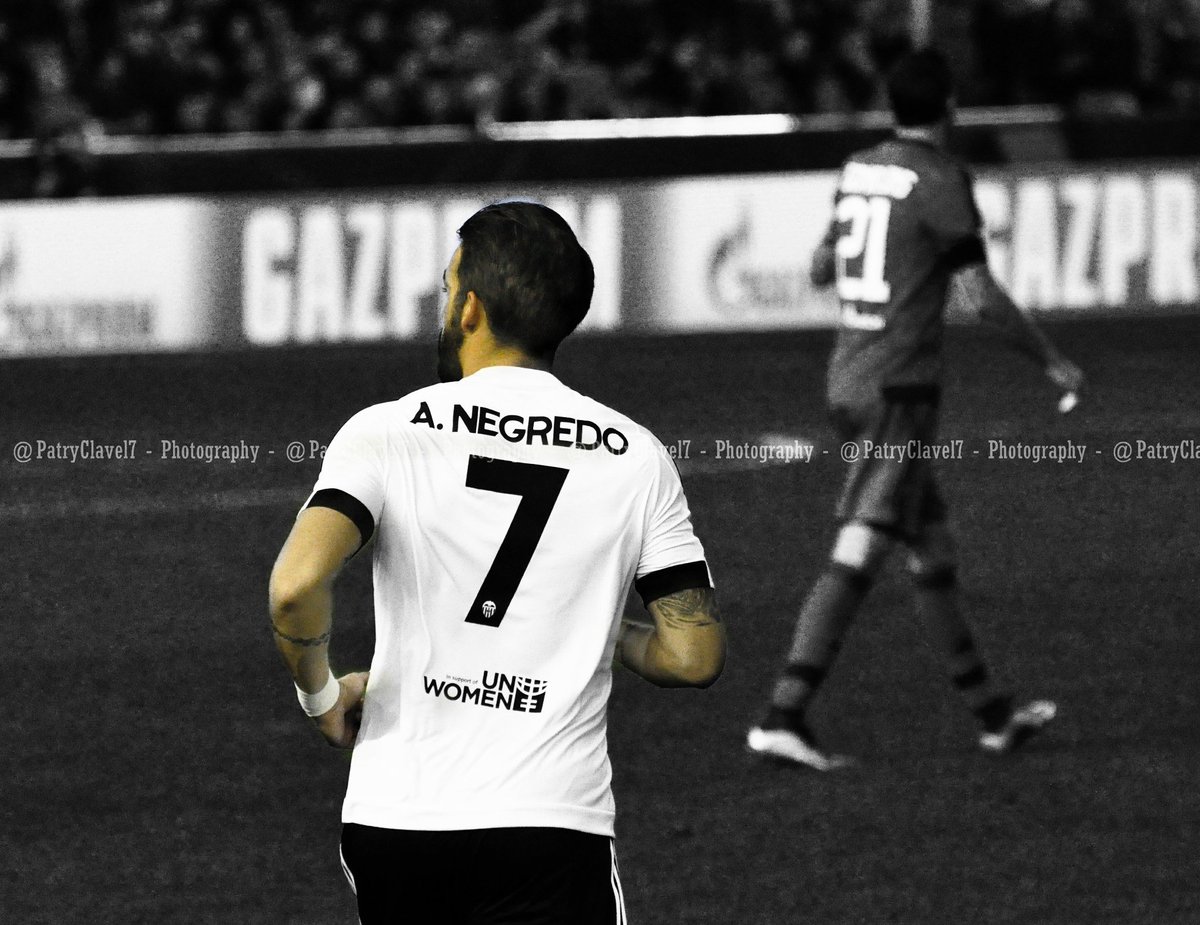 PatriClavel_'s tweet photo. Te toca,@AlvaroNegredo_7 💪⚽ #VCFbarakaldo (📷 #VCFLyon) https://t.co/DlPgoALO9k