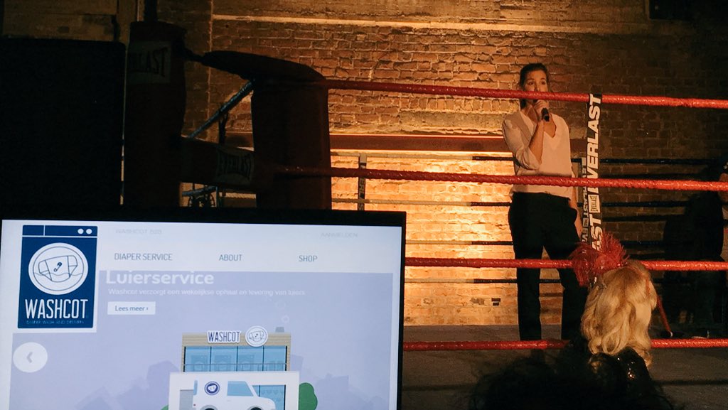 Impressive pitch van <a href="/WashcotDS/">Washcot</a> bij <a href="/startitkbc/">Start it @KBC</a> kortrijk. Ze verwennen ouder, baby, milieu en portemonnee!