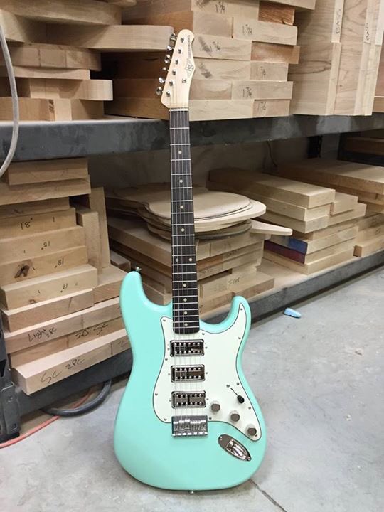 Just finished this Contour with 3 <a href="/tvjonesinc/">TV Jones</a> TV Classics. Going to our good friend <a href="/HenrySteelJr/">Henry Steel</a> #custom #guitar