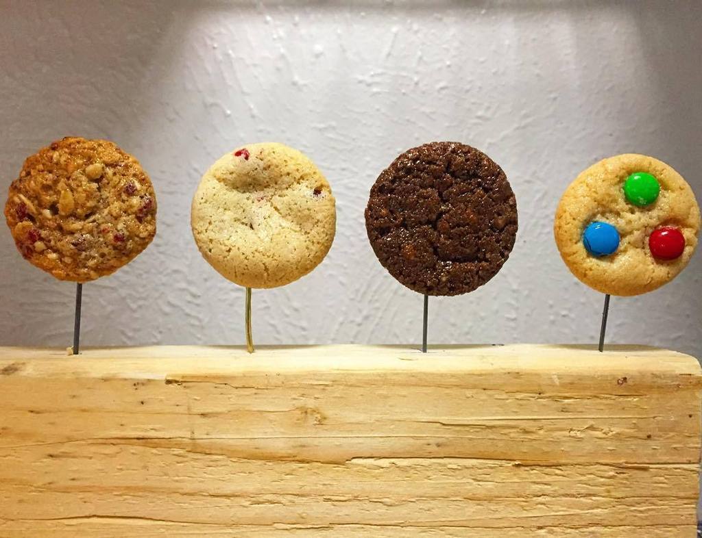 🍭🍪🍭🍪🍭 Sweet Mary Jane REC from right to left: Goodness Gracious, Ménage A Troís, I Love You Cherry Much, Lil Baby B…