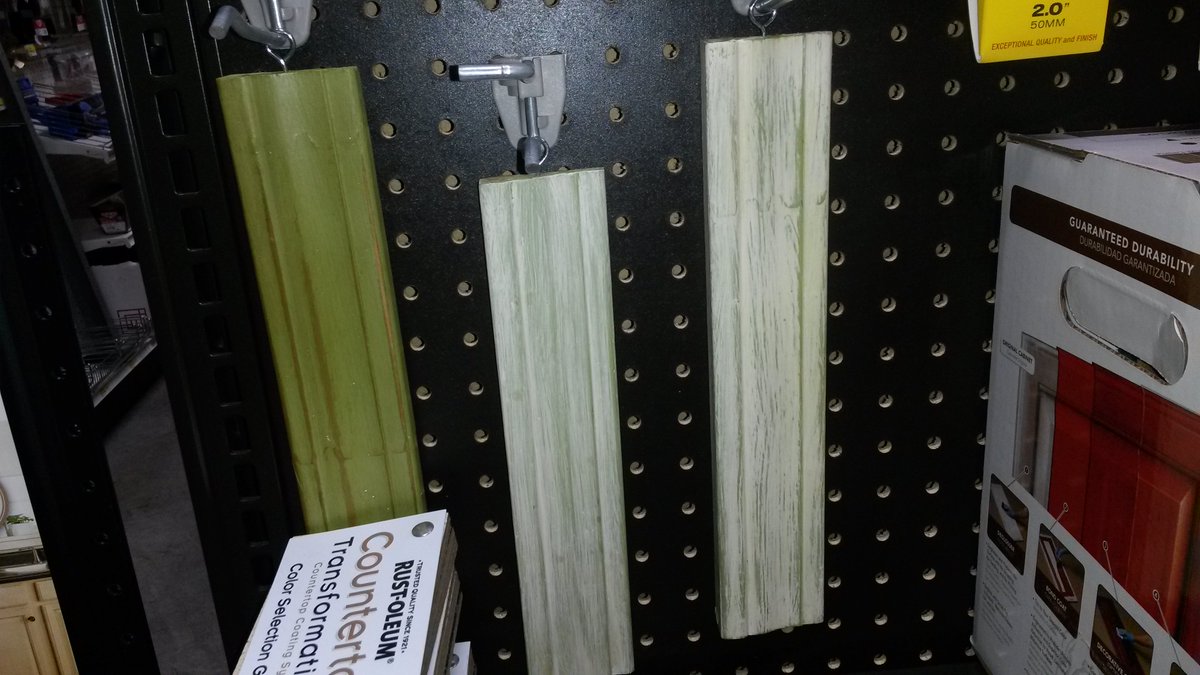 TrueValue_Lex's tweet image. We have cabinet restoration kits and chalked paint! Come check out the color samples!