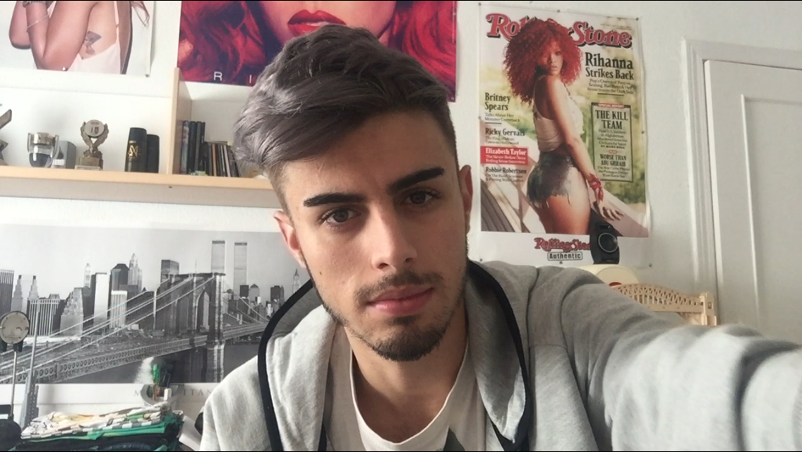 SavySloane's tweet photo. ¿Probando? YASS! Desde el viernes 18 haré #SavyVlogs! Intro a mi canal + info + ganador/a del #SavySorteoSWTC y más! https://t.co/X67mfy7AXG