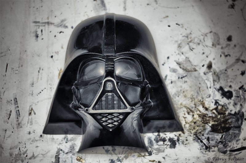 forgeait's tweet photo. Est-ce à lui ? #DarkVador, #DarthVader, #photography #photo 
https://t.co/k1EB8eIzCQ https://t.co/IzCvWqy5Un